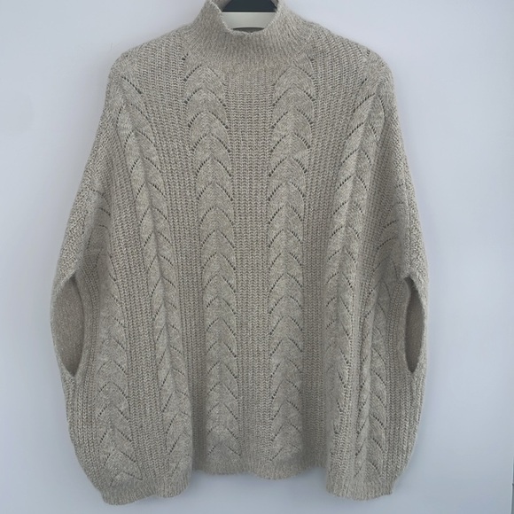 Akamai + Kin Cream Sweater Poncho Pointelle Cable Knit Design and Relaxed Fit OS - Picture 16 of 17